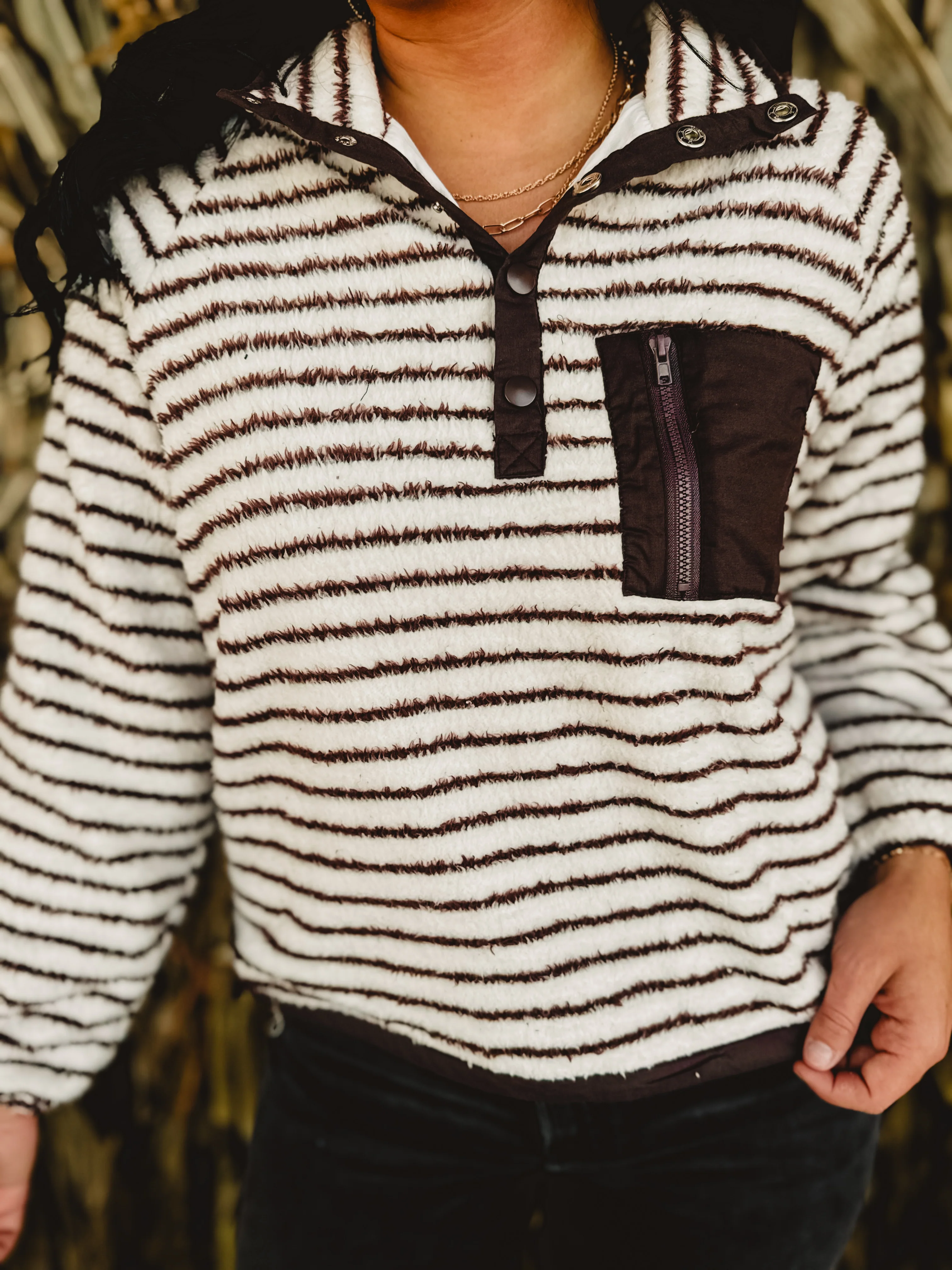 Snap Button Pullover - Cream/Mocha